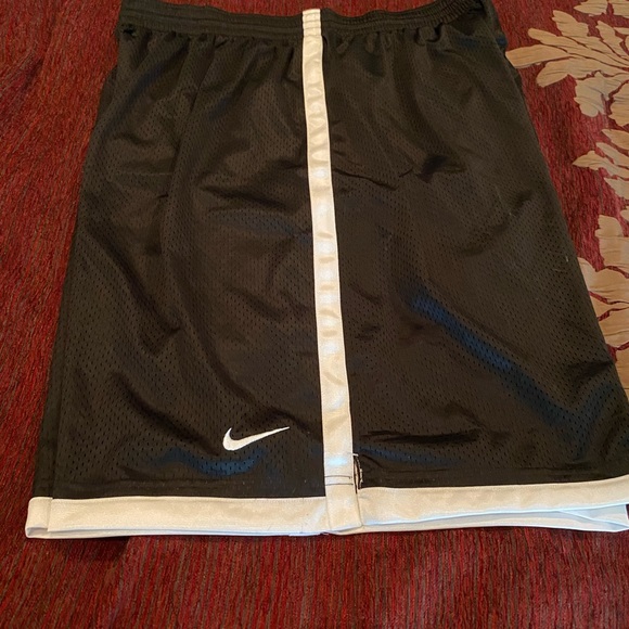 nike shorts tall size